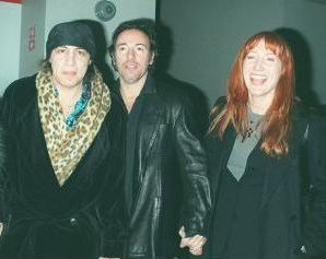 Bruce Springsteen, Little Steven and Patti Scialfa, 1999, NY.jpg